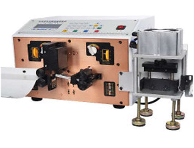 CT-330F FULLY AUTOMATIC COMPUTER PEELING & SLITTING MACHINE